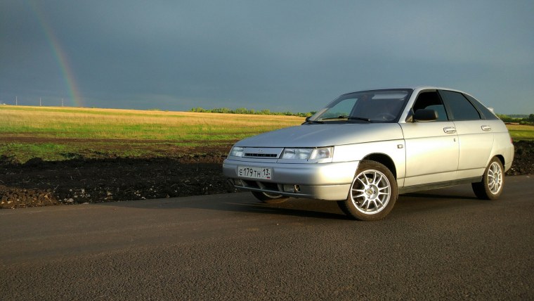 Тюнинговый ВАЗ 2112