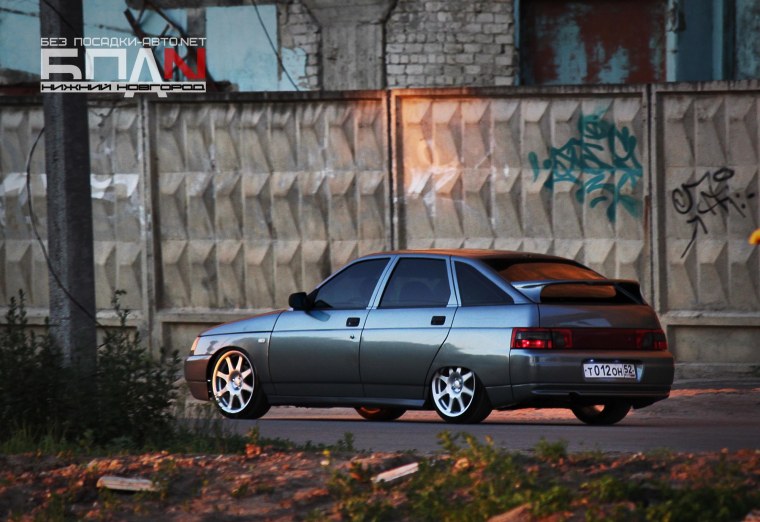 ВАЗ 2112 синяя