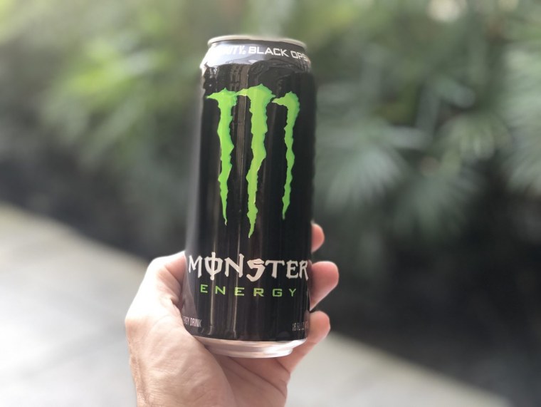 Энергетик Блэк Монстер Эстетика