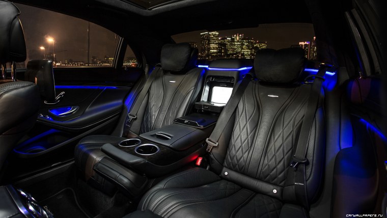 Mercedes-Benz CLS 550 салон