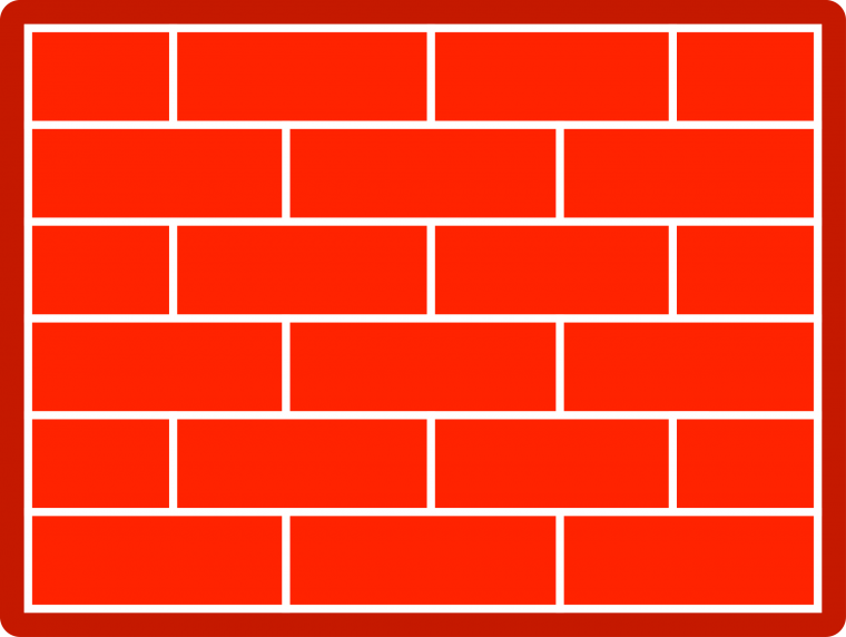 Куча кирпичей на белом фоне