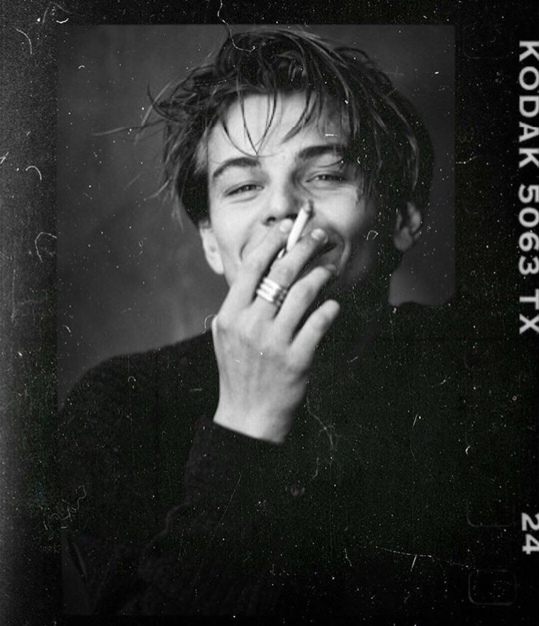 Леонардо ди Каприо в молодости анфас