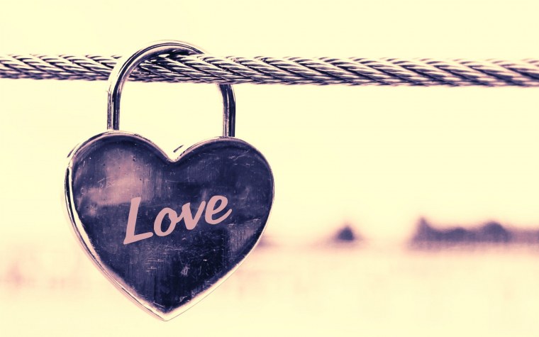 Сердечко руками