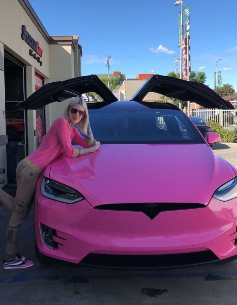 Tesla model 3 Pink