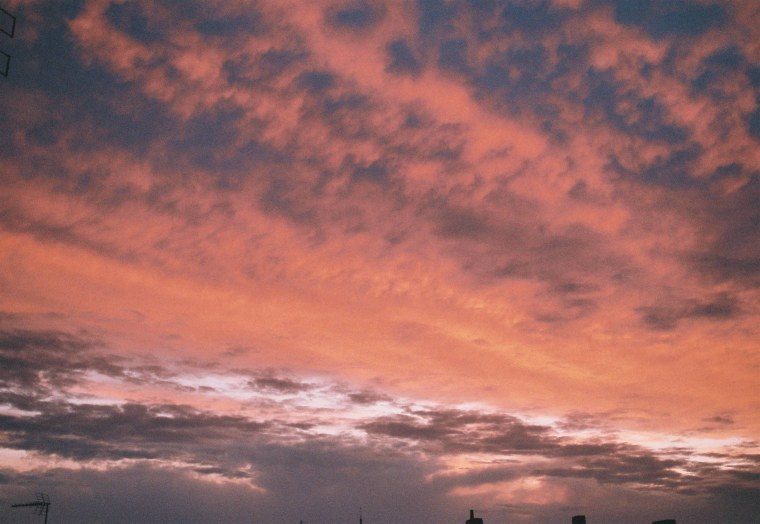 Эстетика розового облаков на компьютер