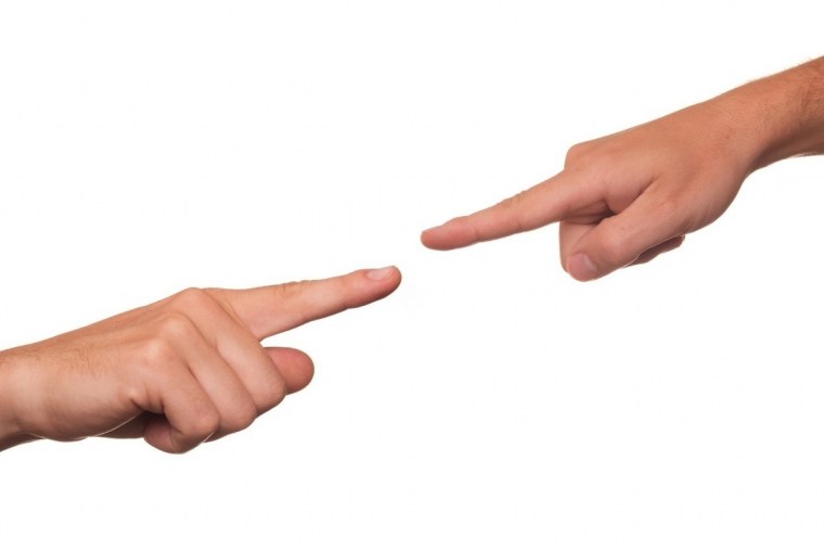 Указательный палец вид сбоку