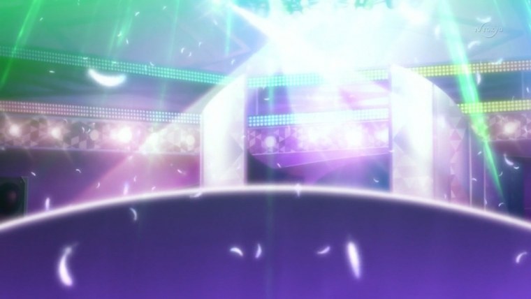 Неоновая крыша