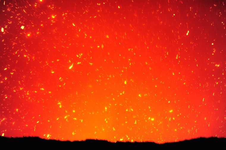 ЛАВОВЫЙ камень текстура