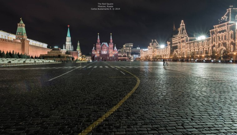 Спасская башня и храм Василия Блаженного