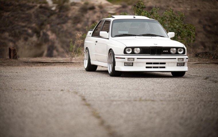 BMW e30