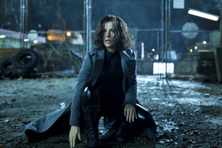 Кейт Бекинсейл другой мир 4