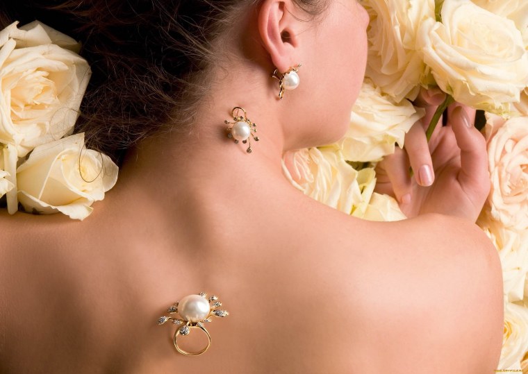 Золотые ювелирные украшения