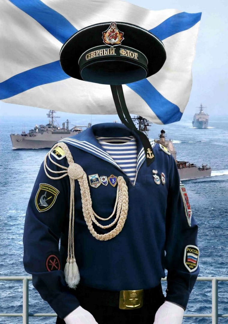 Морская звезда в море