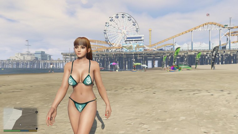 Голая телка с заставки ГТА 5