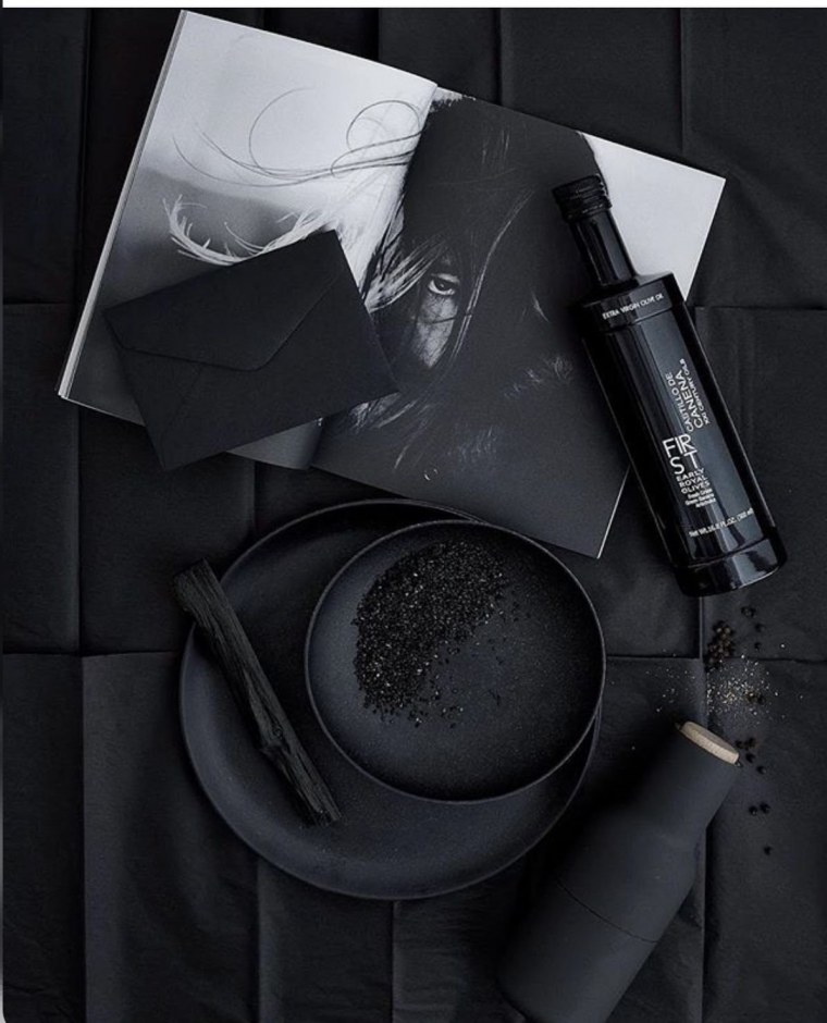 Эстетика чёрного цвета