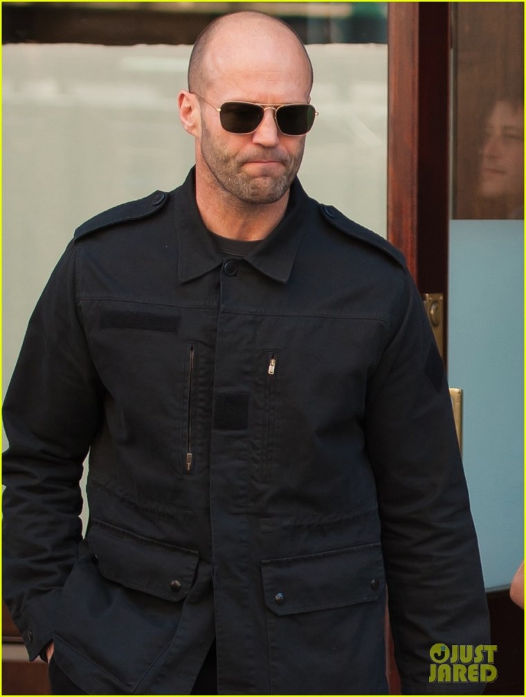 Джейсон Стэтхэм в темных очках