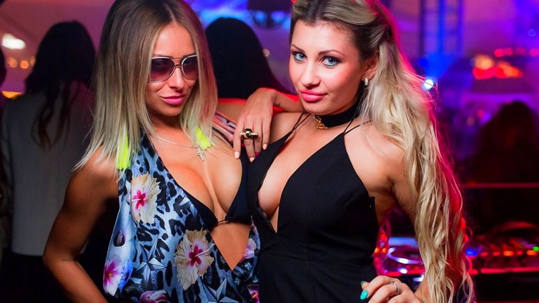 Красотки из ночных клубов