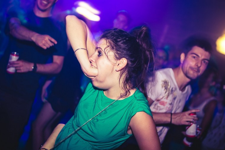 Красивые девушки в клубе