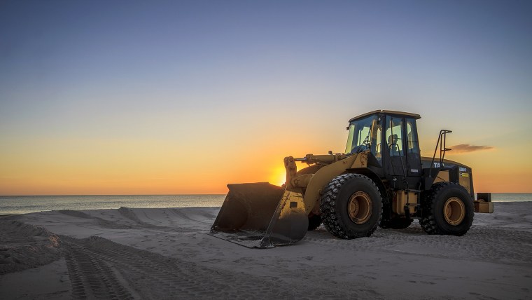 Трактор зимой