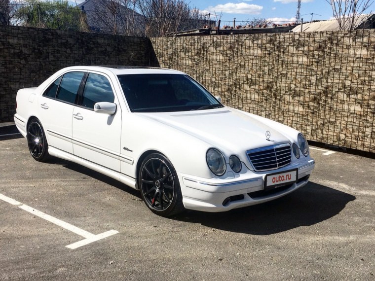 Mercedes Benz e420 w210