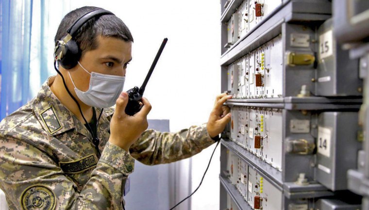 Комплекс РЭБ поле-21