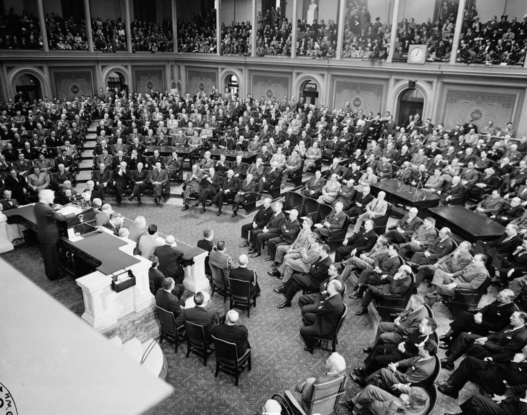 Конец холодной войны картинки