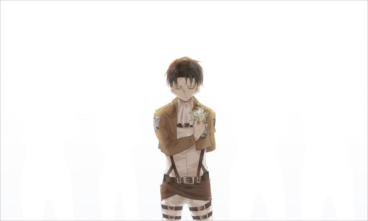 Леви Аккерман в черной рубашке