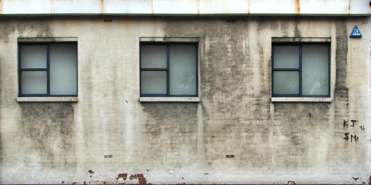 Старое окно