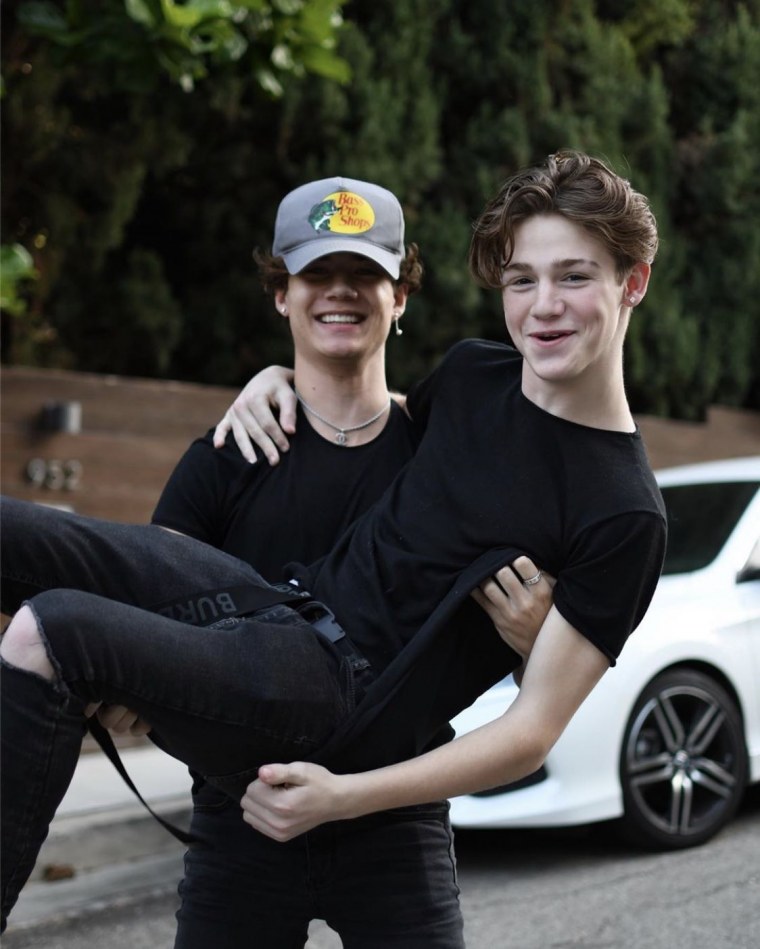 Амир хайп Хаус