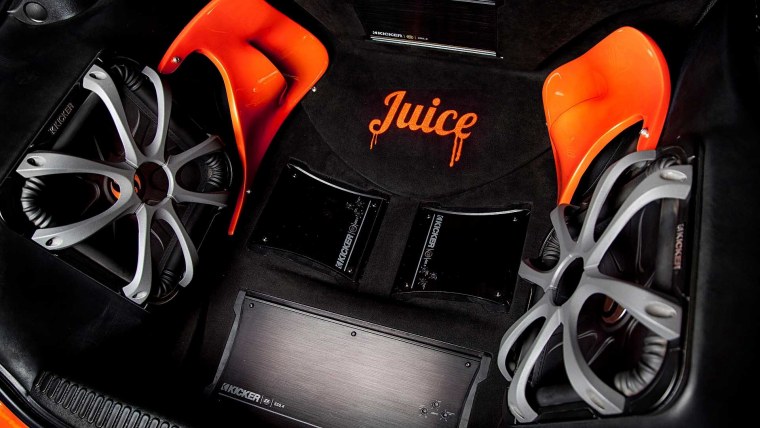 Аудиосистема в машину