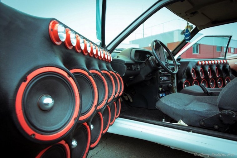 Awa Ural автозвук