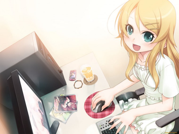 Аниме девушка с ноутбуком