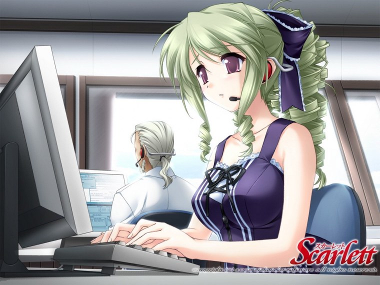 Аниме девушка за компьютером