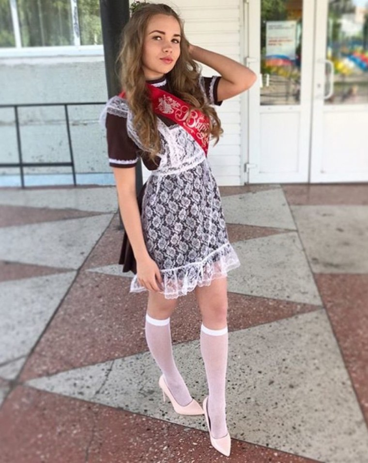 Тейлор Момсен в сериале Сплетница