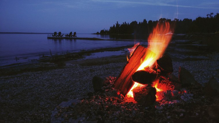 Анимированный камин