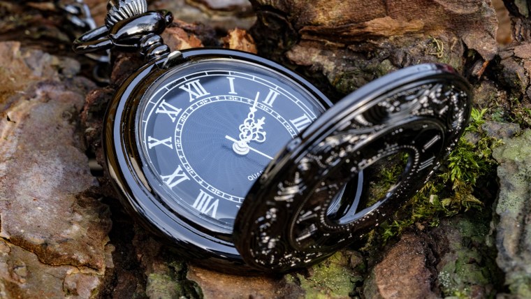 Старинные часы