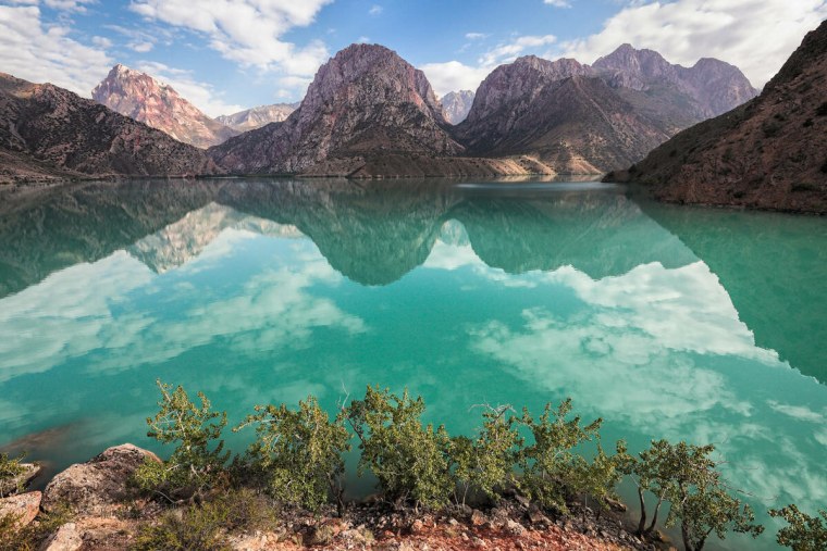 Озеро Искандеркуль