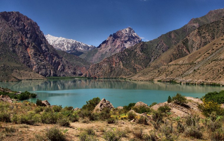 Фанские горы озеро Искандеркуль