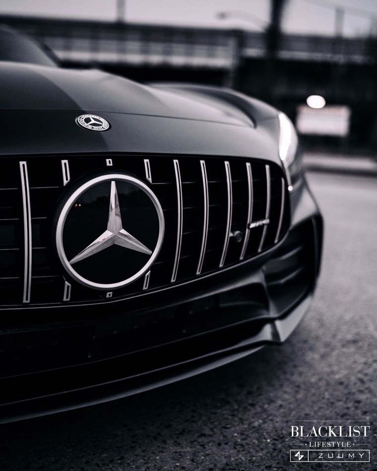 Знак Мерседес АМГ