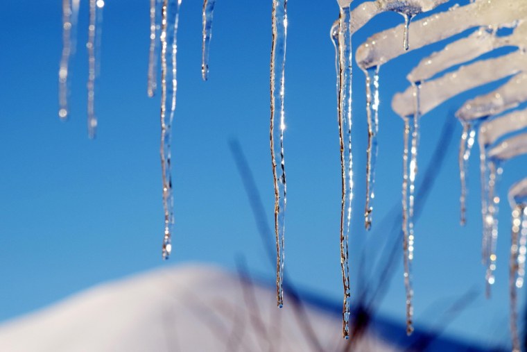 Весна сосульки
