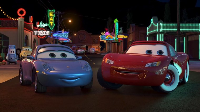 Маккуин и Салли Тачки 2