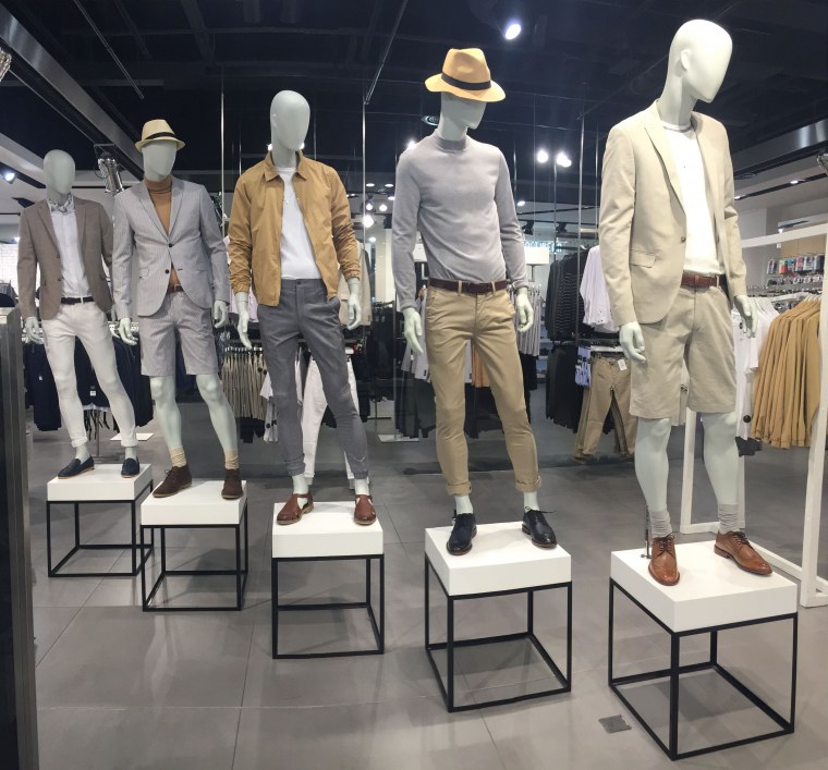 Витрина мужской одежды