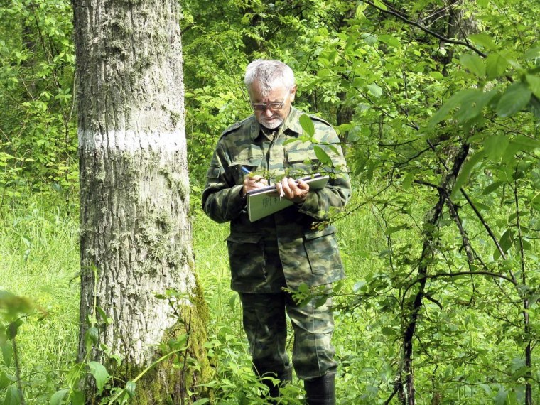 Роберт Лесник