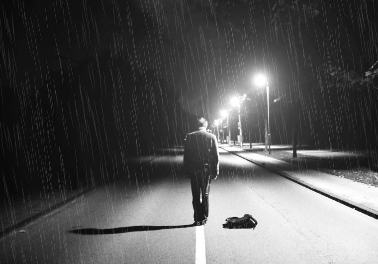 Уходит в даль