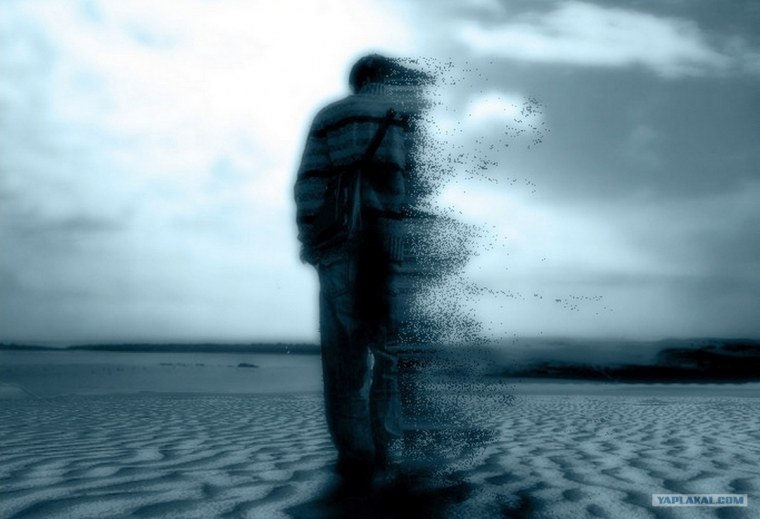 Силуэт одинокого человека