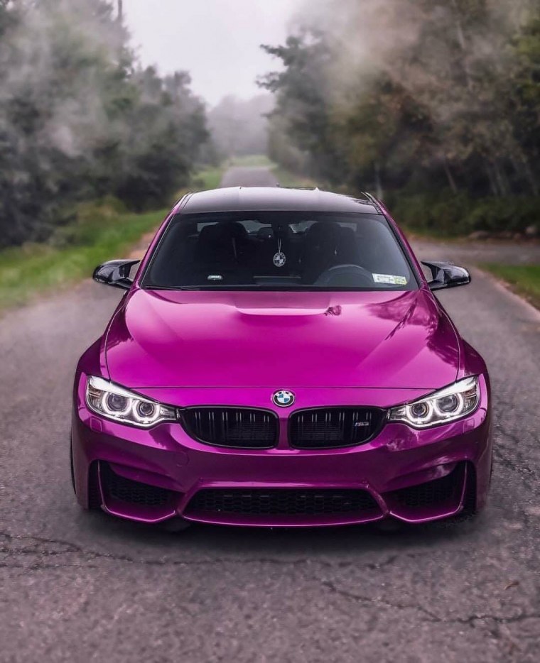 BMW m4 Pink