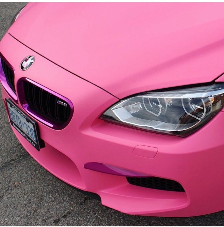 BMW m5 розовая