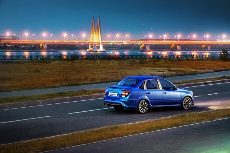 Lada Granta Drive Active седан