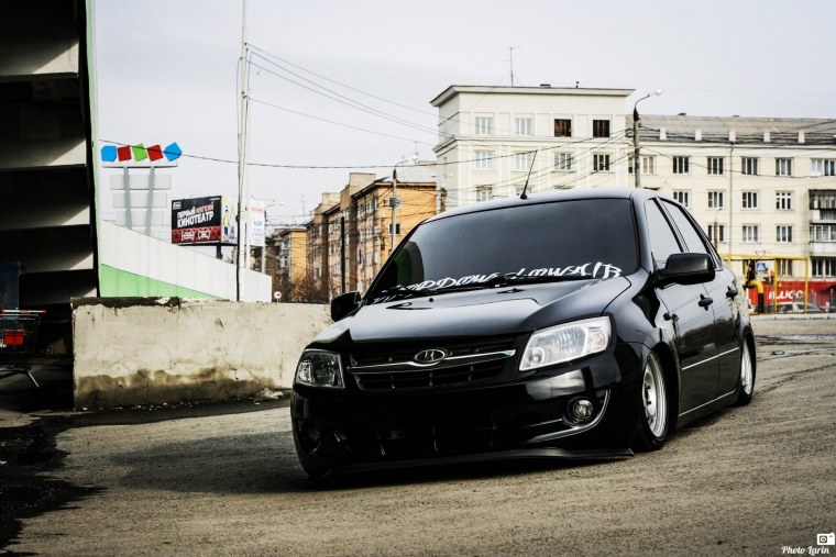 Гранта спорт бункер черная