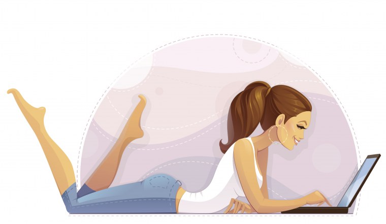 Девушка с ноутбуком